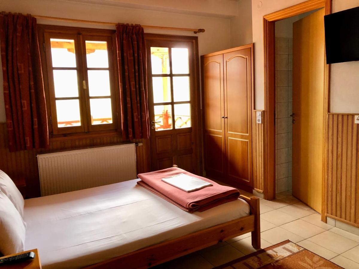 Apostolos Hotel Мецово Екстер'єр фото
